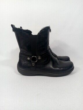 ABEO 'Zoey' Black Leather Sheepskin Lined Winter Boot Womens Size 6